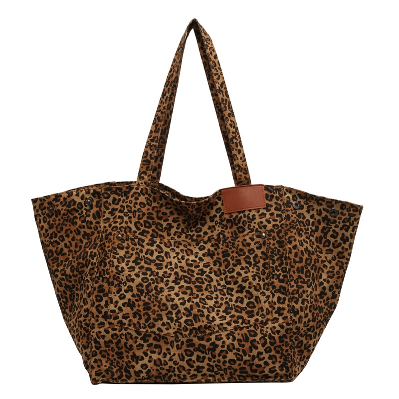 حقيبة يد بنمط الفهد، حقيبة كتف - مراجعة Canvas Tote Designer وسعره