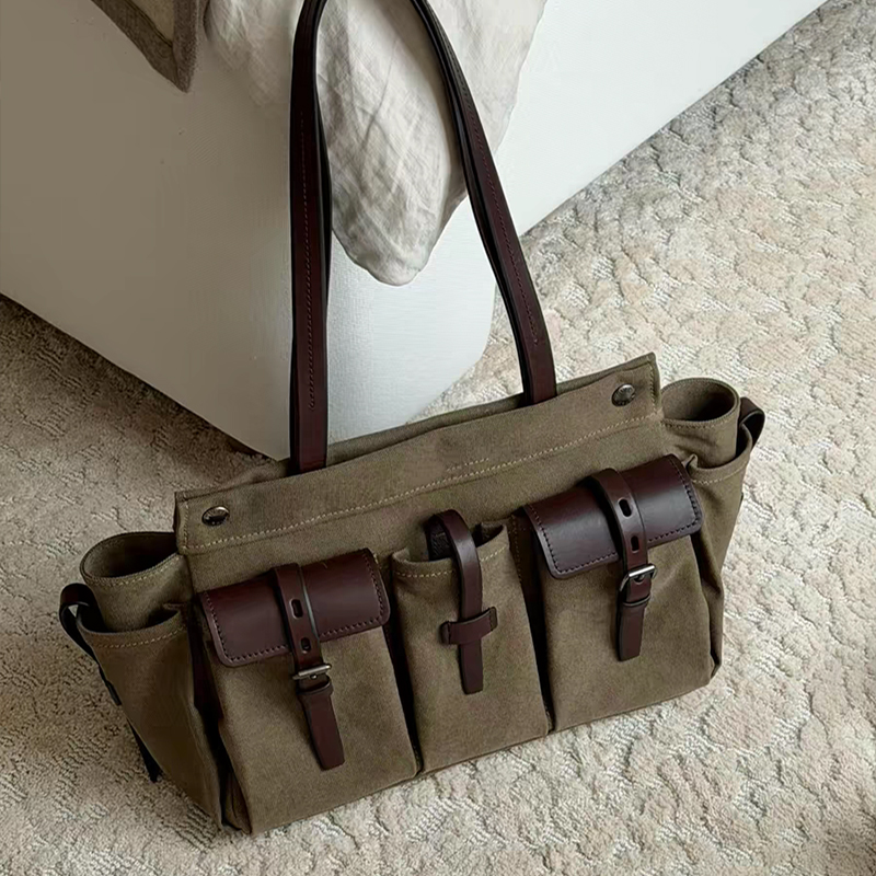 حقيبة يد فاخرة من القماش والجل - مراجعة Canvas Tote Designer وسعره