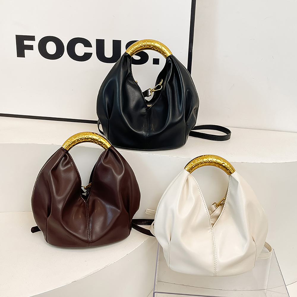 حقيبة يد نسائية صغيرة من الجلد - مراجعة Luxury Bags 2026 Trends وسعره