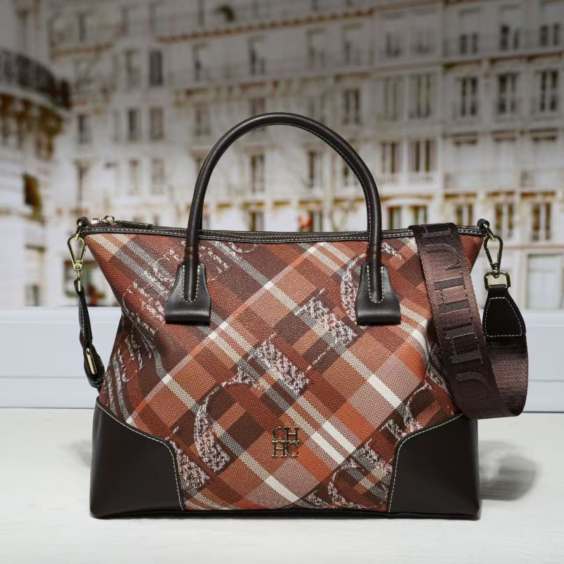 حقيبة يد نسائية فاخرة من CH بت - مراجعة Luxury Bags Gold وسعره