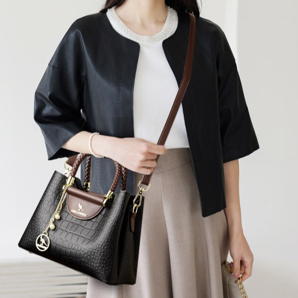المنسوجة مقبض العلامة التجارية - مراجعة Luxury Bags Online وسعره
