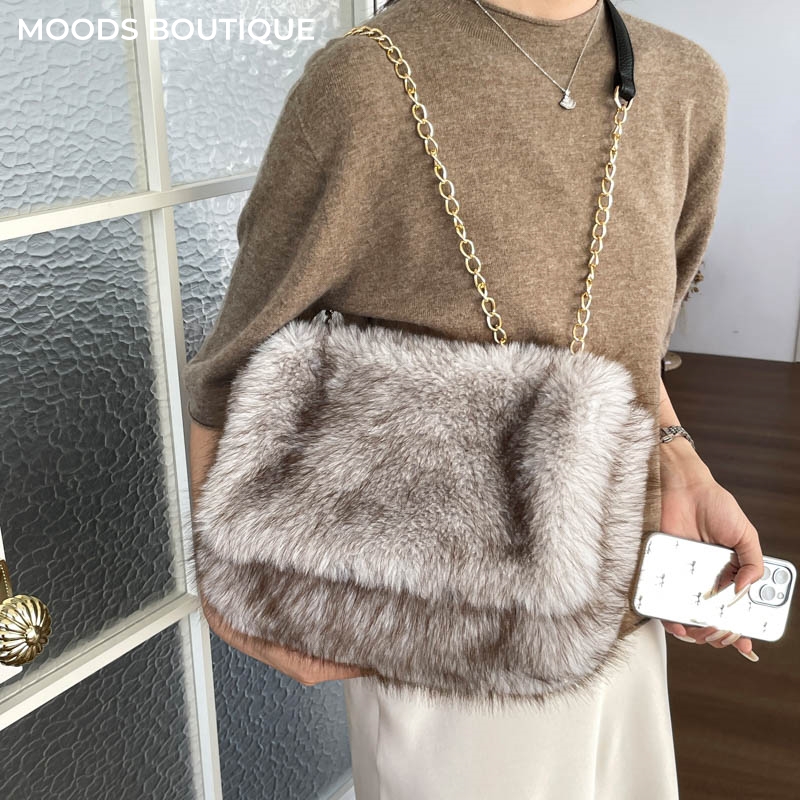 حقيبة كتف وحقيبة كروس بودي بتص - مراجعة Luxury Bags 2026 Trends وسعره